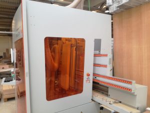 centro de mecanizado de tableros vertical con control numérico centro de mecanizado de tableros vertical con control numérico