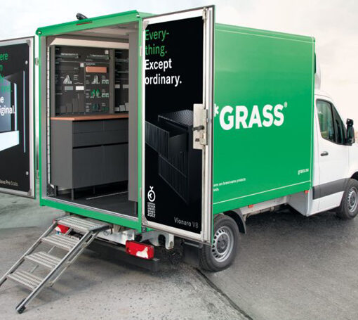 El GRASS BUS realiza parada en Agloval